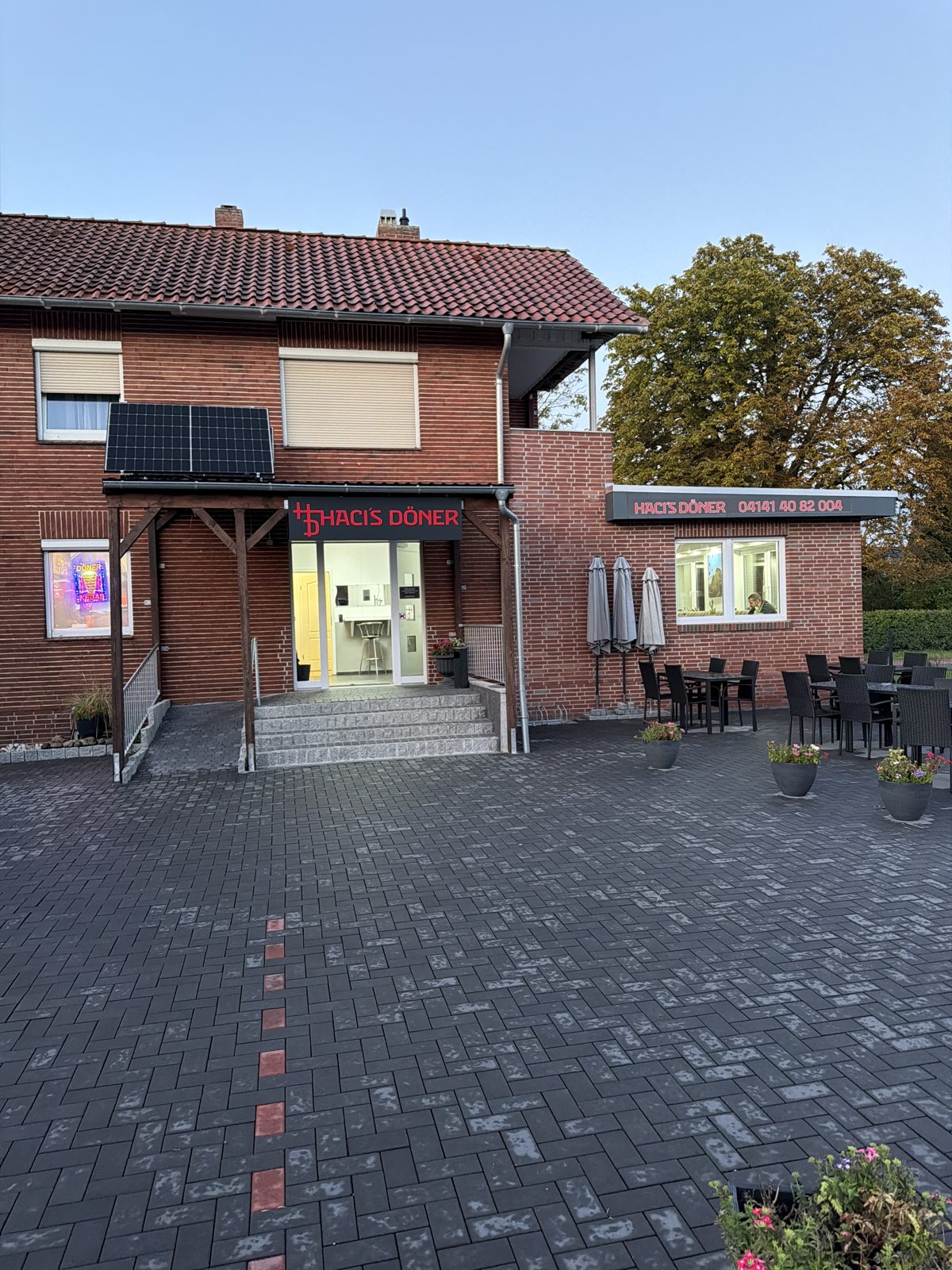 Laden Sehr leckeres Essen und liebe Inhaber